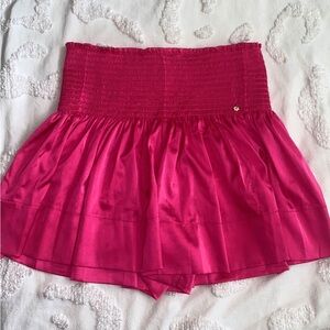 NWOT natural life daisy skort - size medium